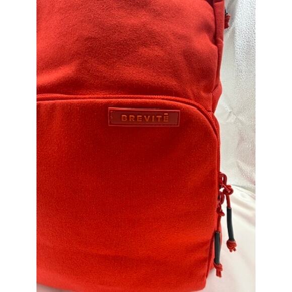 Brevitē The Backpack Red Minimalist Everyday Travel Laptop Bag - Picture 2 of 16